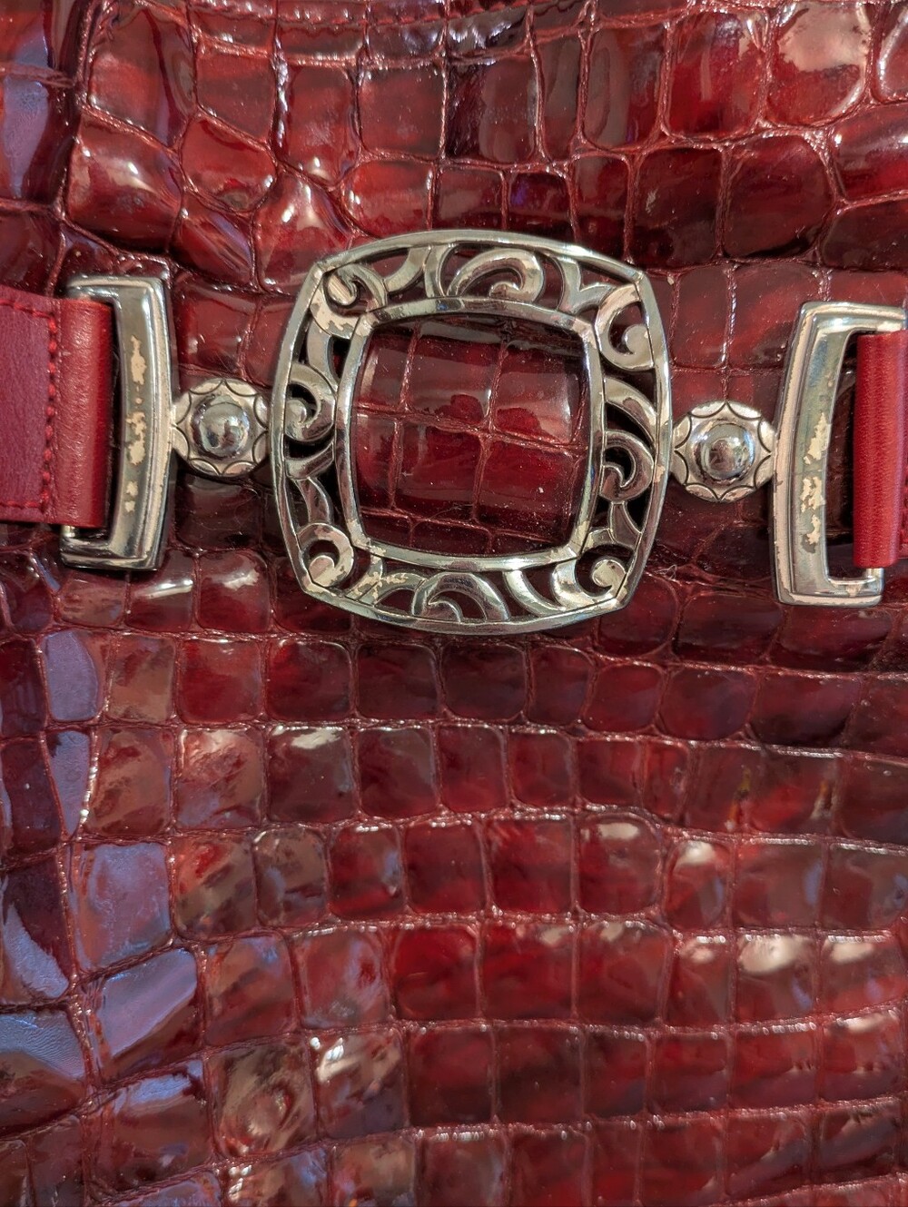 Brighton Women's Croc-Embossed Burgundy Shoulder Bag - Picture 2 of 9